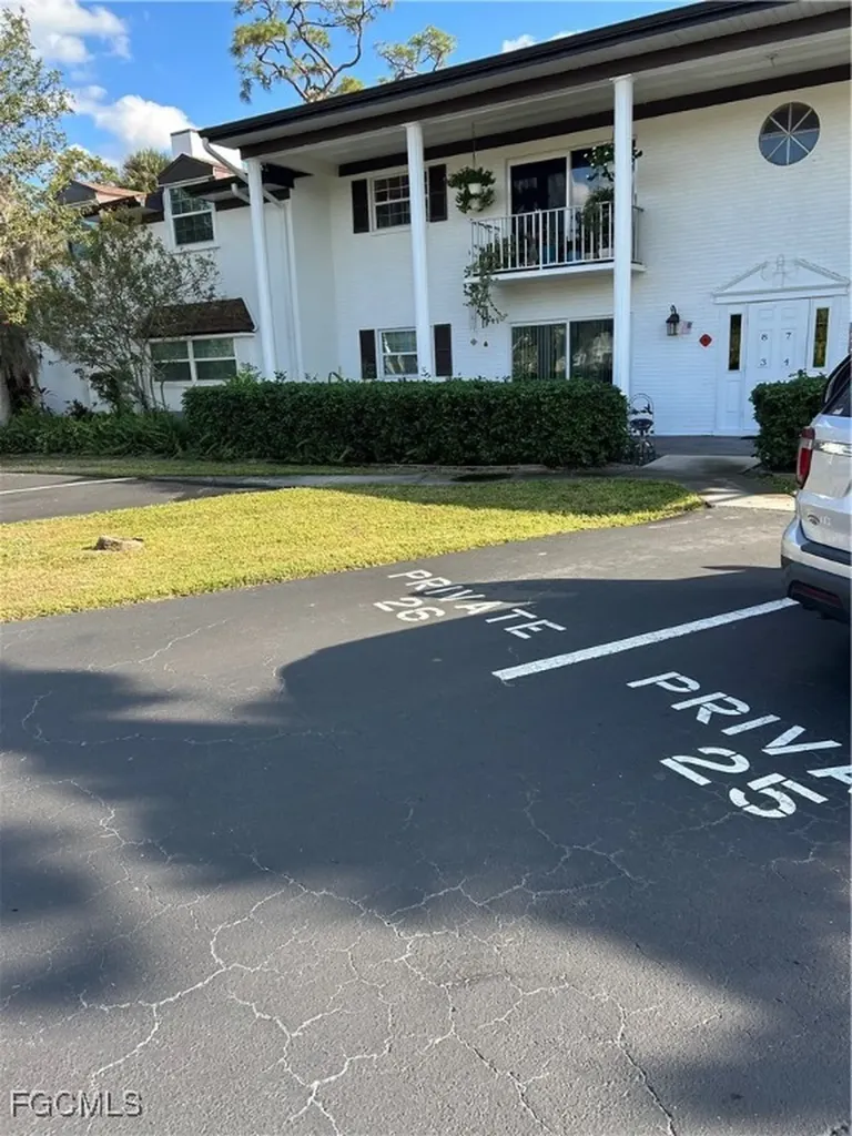 7007 New Post Drive North Fort Myers FL 33917