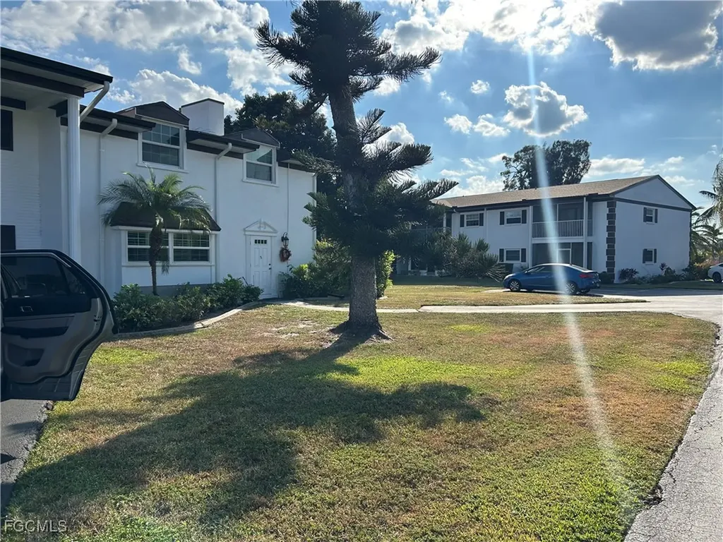 7007 New Post Drive North Fort Myers FL 33917