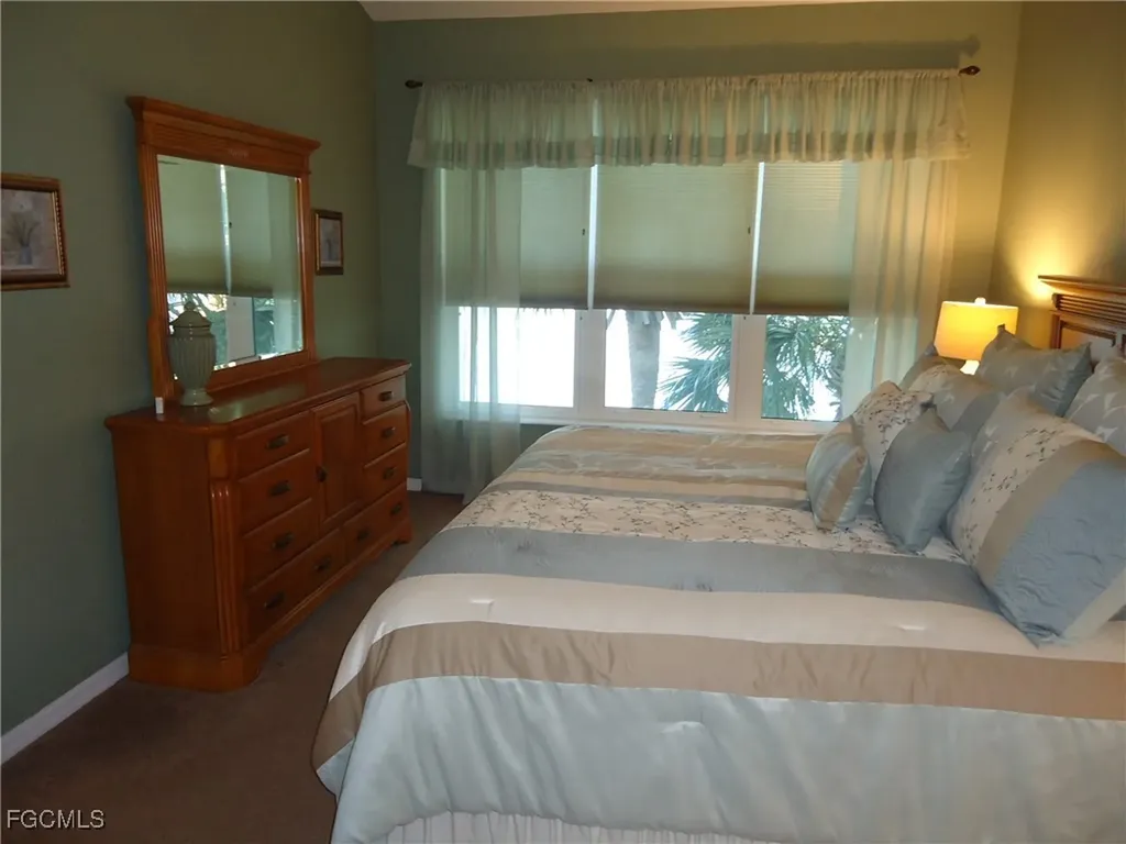 2627 Somerville Loop Cape Coral FL 33991