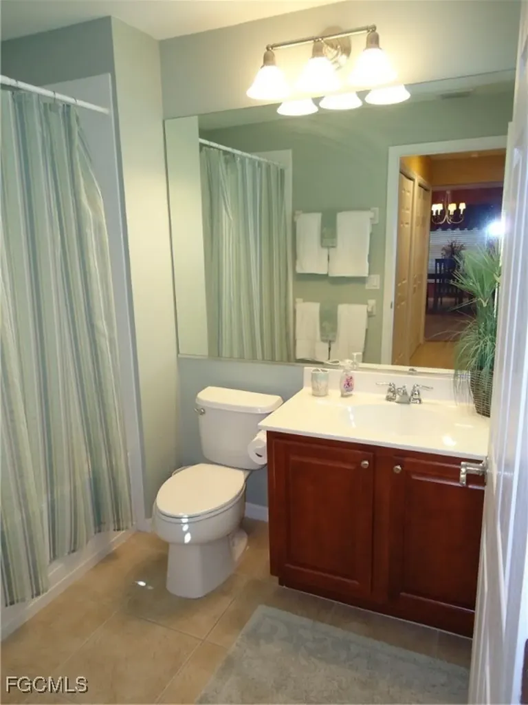 2627 Somerville Loop Cape Coral FL 33991