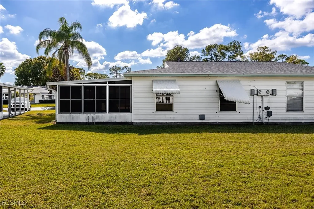 13 Pinewood Boulevard Lehigh Acres FL 33936