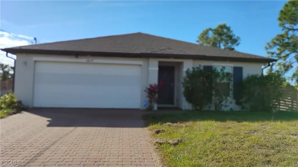 2819 43rd Street W Lehigh Acres FL 33971
