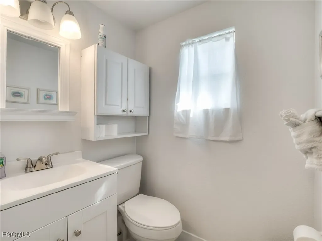 130-132 Delmar Avenue Fort Myers Beach FL 33931