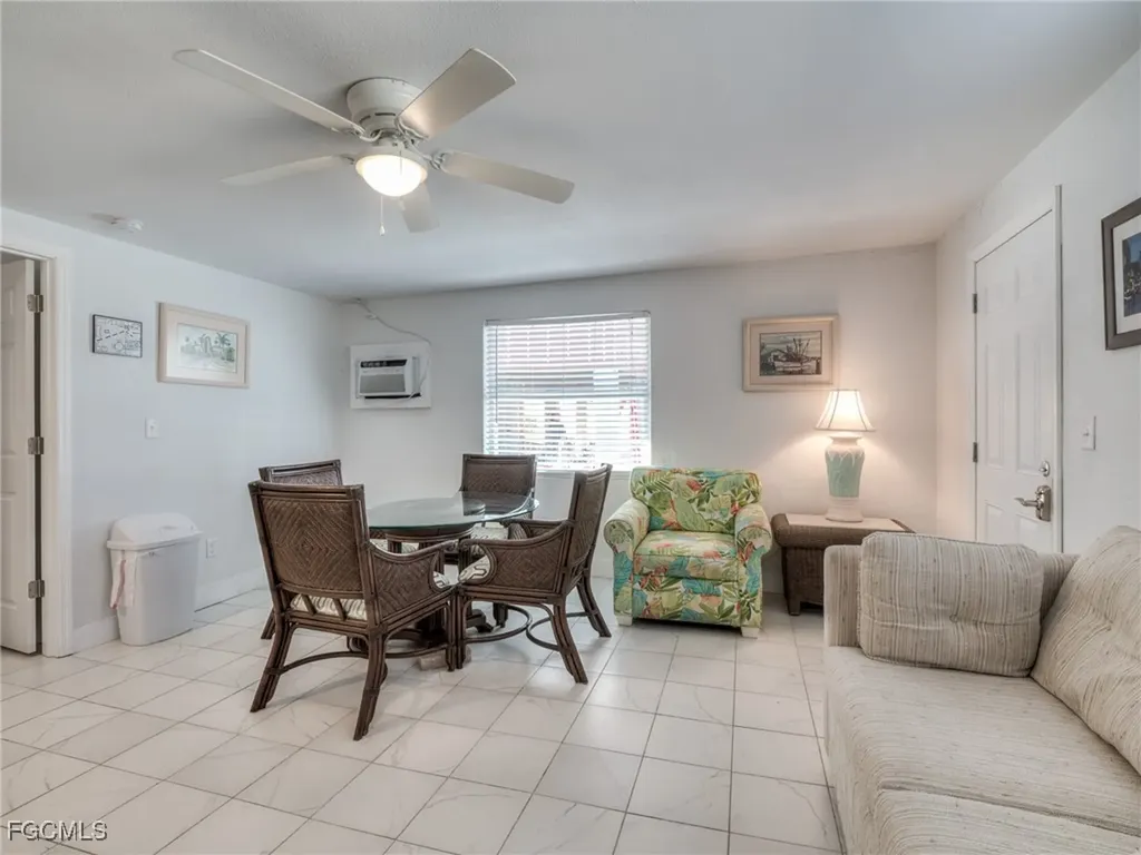 130-132 Delmar Avenue Fort Myers Beach FL 33931