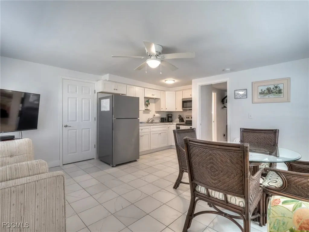 130-132 Delmar Avenue Fort Myers Beach FL 33931