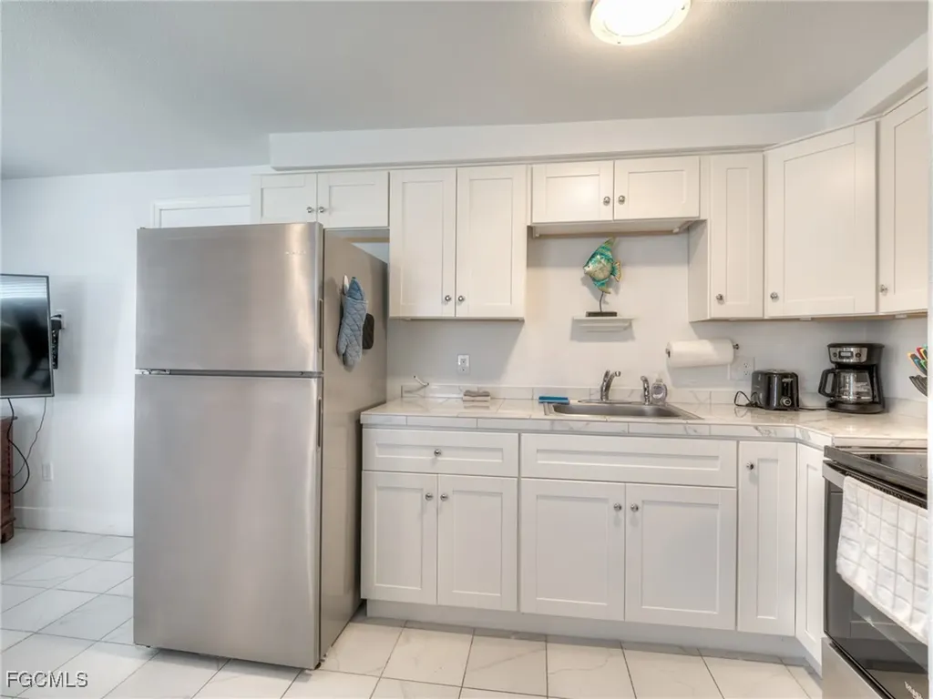130-132 Delmar Avenue Fort Myers Beach FL 33931