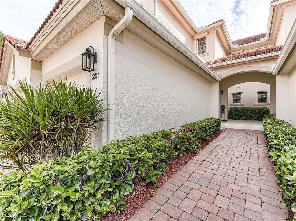 16125 Mount Abbey Way Fort Myers FL 33908