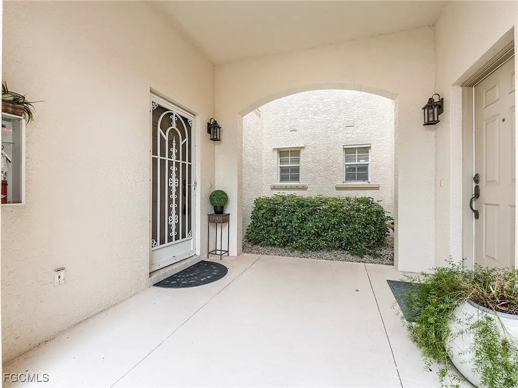 16125 Mount Abbey Way Fort Myers FL 33908