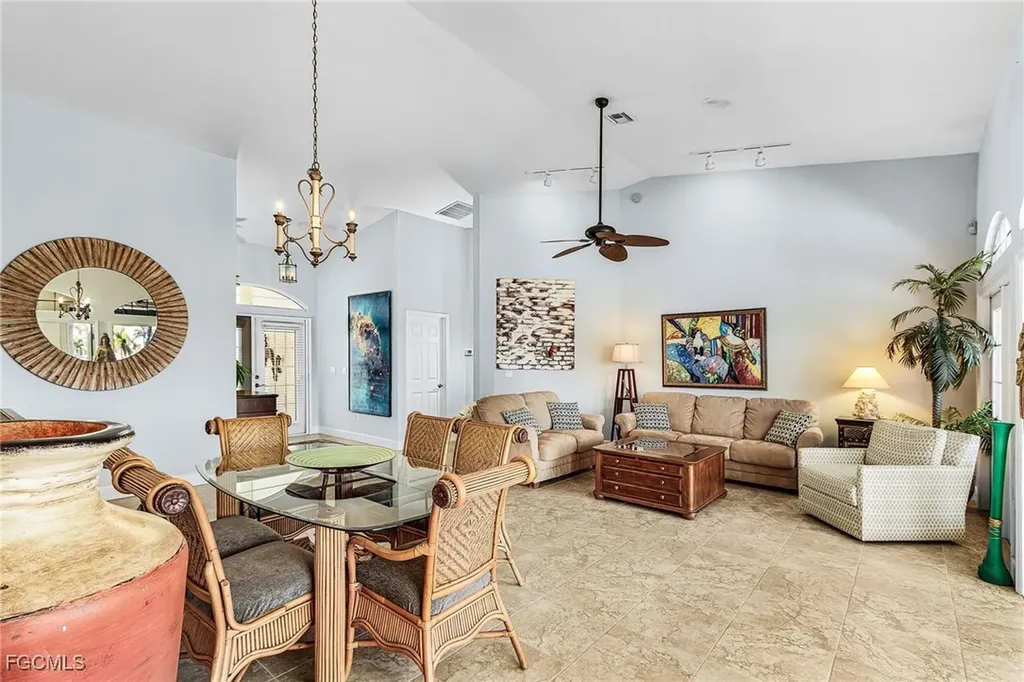 5603 SW 11th Avenue Cape Coral FL 33914