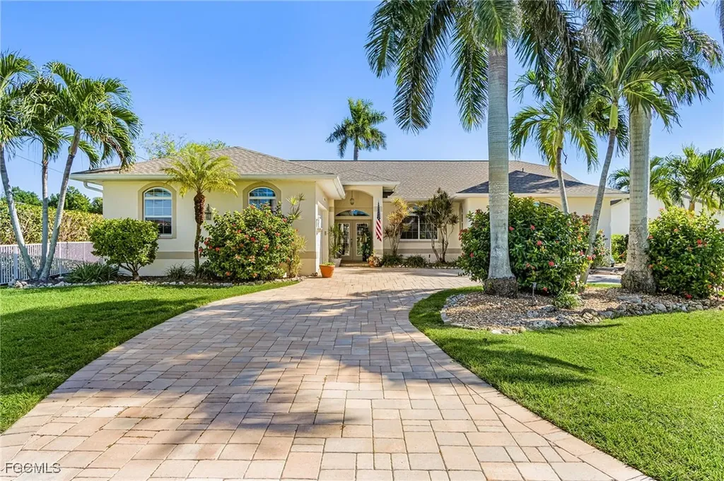 5603 SW 11th Avenue Cape Coral FL 33914