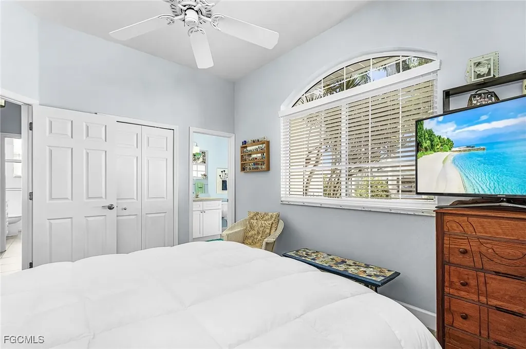 5603 SW 11th Avenue Cape Coral FL 33914