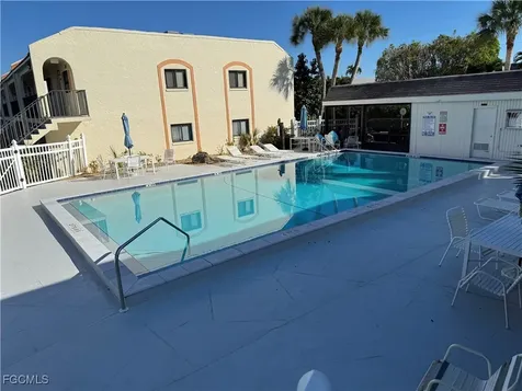 16320 Dublin Circle Fort Myers FL 33908