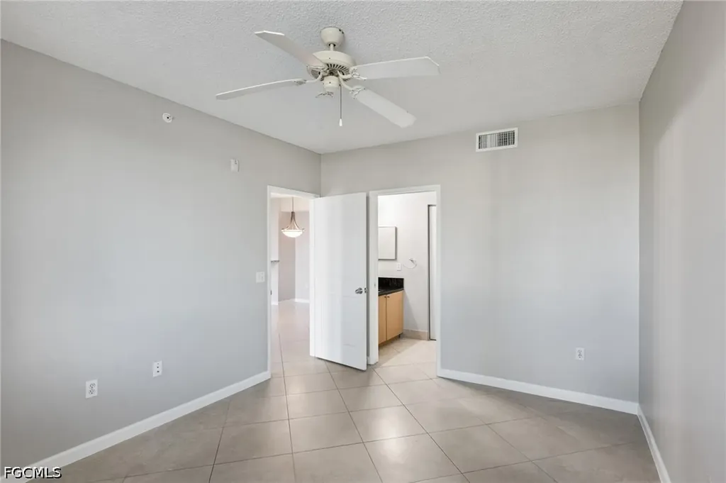 1105 Reserve Court Naples FL 34105