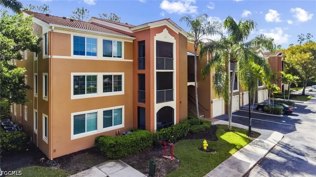 1105 Reserve Court Naples FL 34105