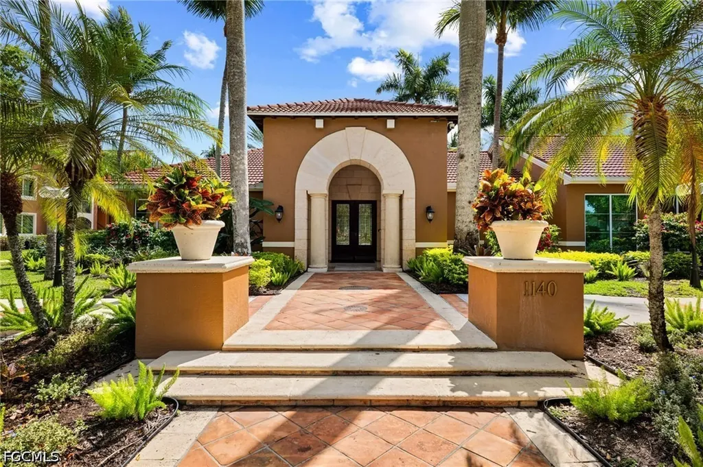 1105 Reserve Court Naples FL 34105
