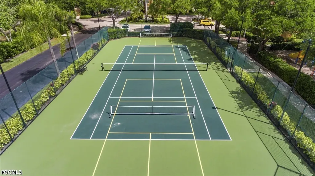 1105 Reserve Court Naples FL 34105