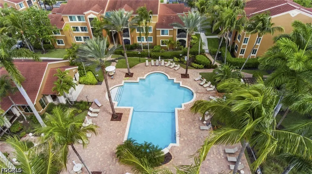 1105 Reserve Court Naples FL 34105