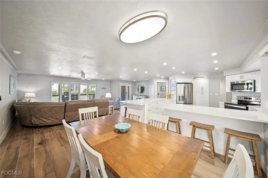 1270 Par View Drive Sanibel FL 33957