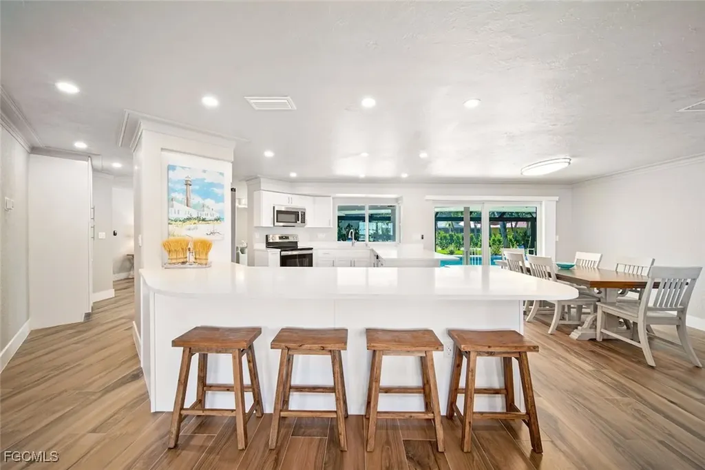 1270 Par View Drive Sanibel FL 33957