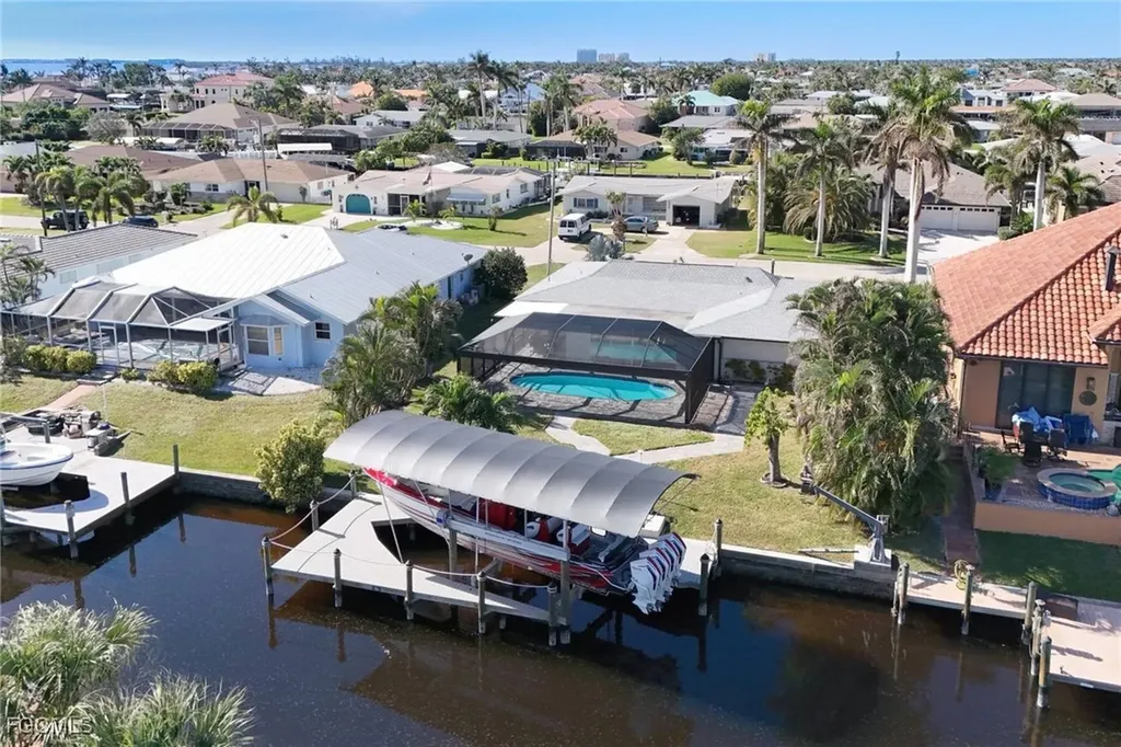 5343 Del Monte Court Cape Coral FL 33904