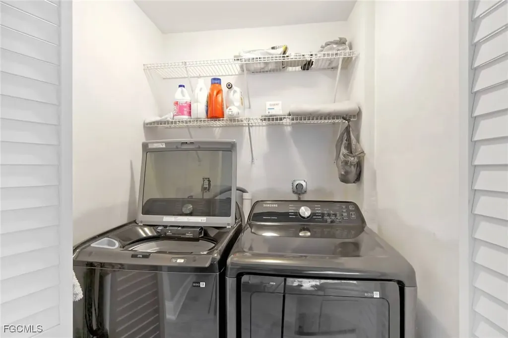 5343 Del Monte Court Cape Coral FL 33904