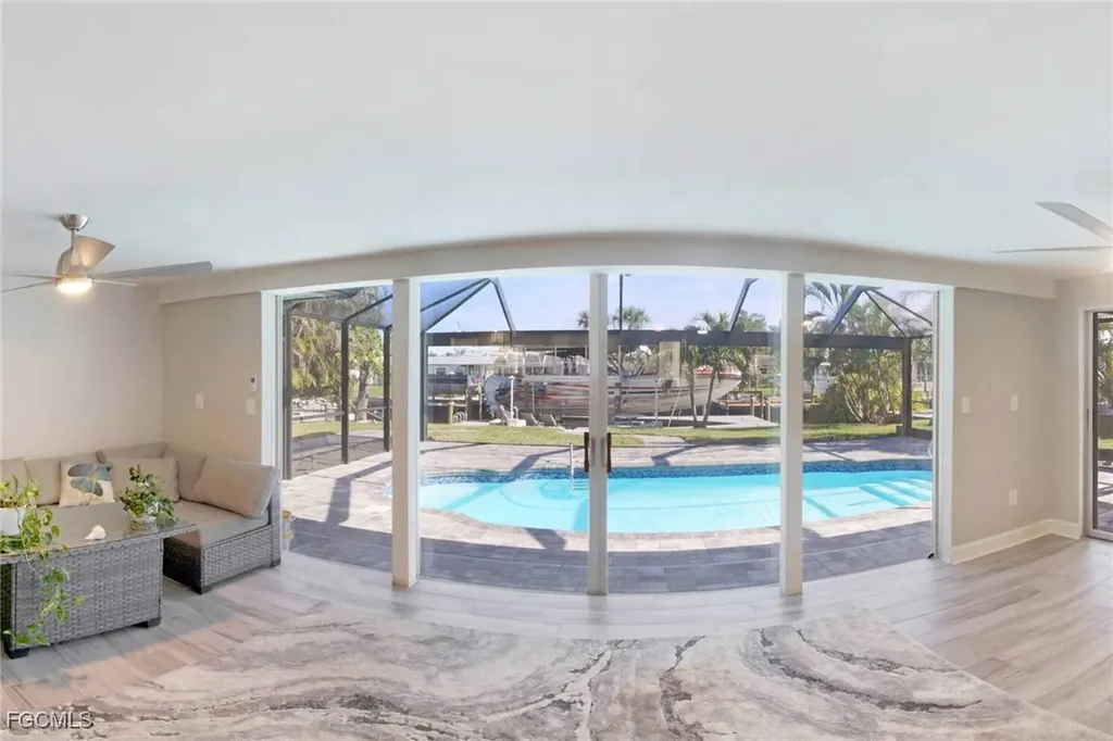 5343 Del Monte Court Cape Coral FL 33904