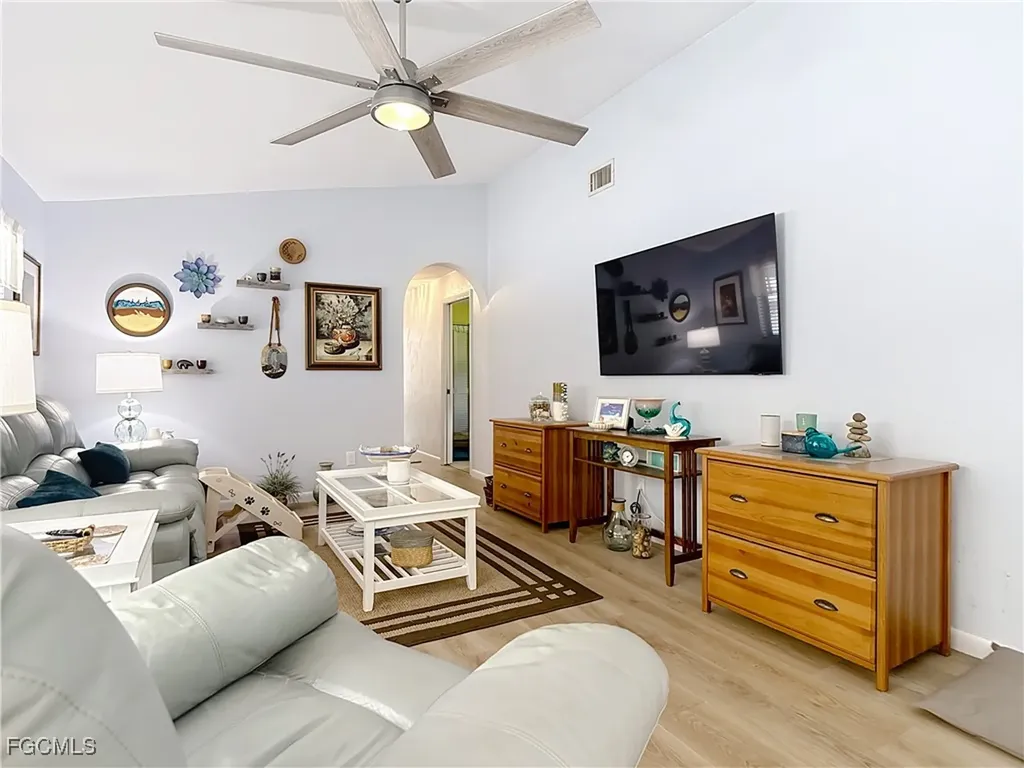 10270 Deer Run Farms Road Fort Myers FL 33966