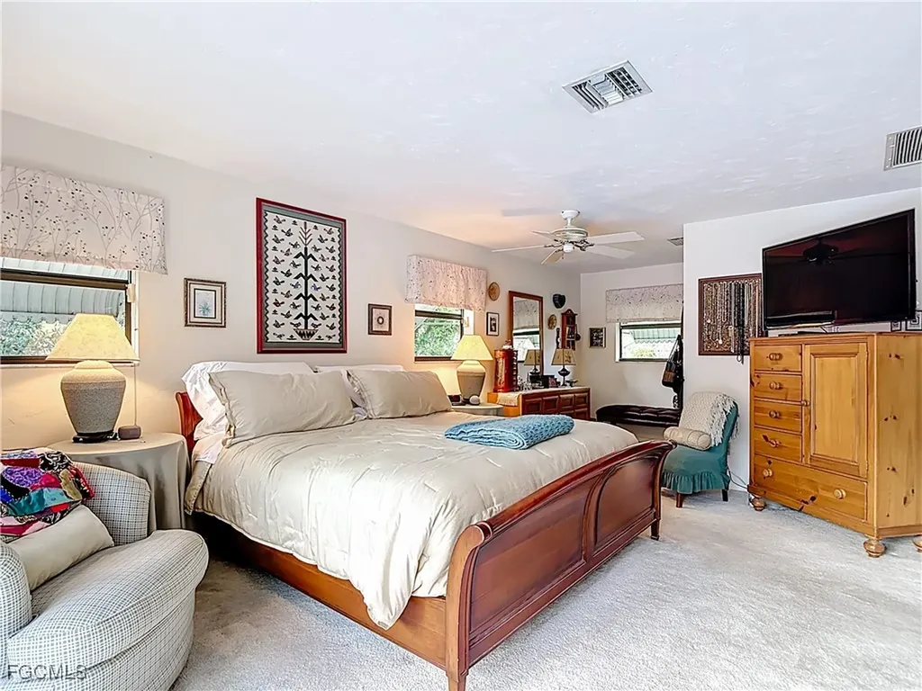 10270 Deer Run Farms Road Fort Myers FL 33966