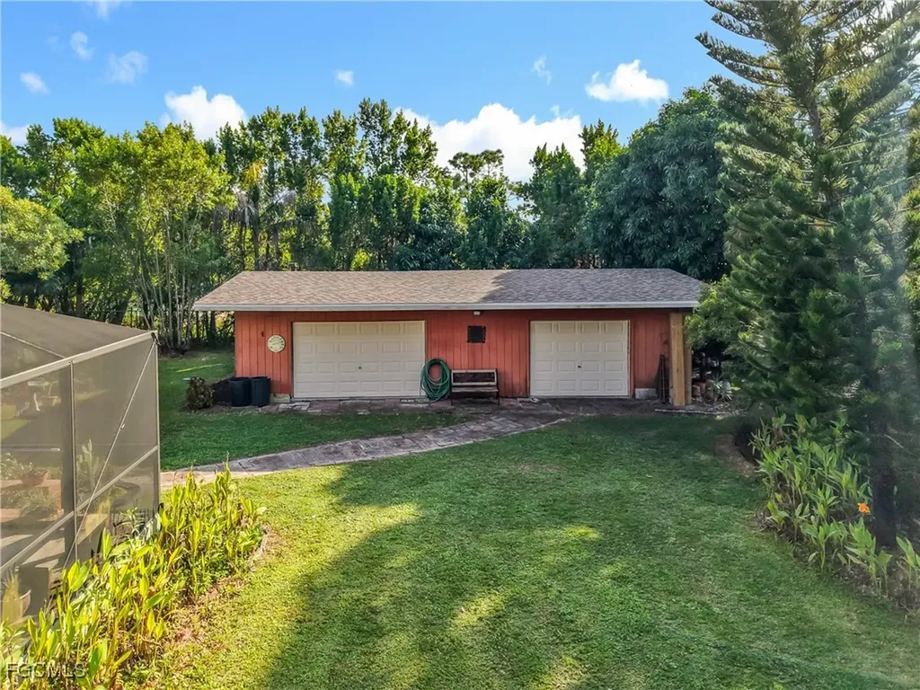10270 Deer Run Farms Road Fort Myers FL 33966