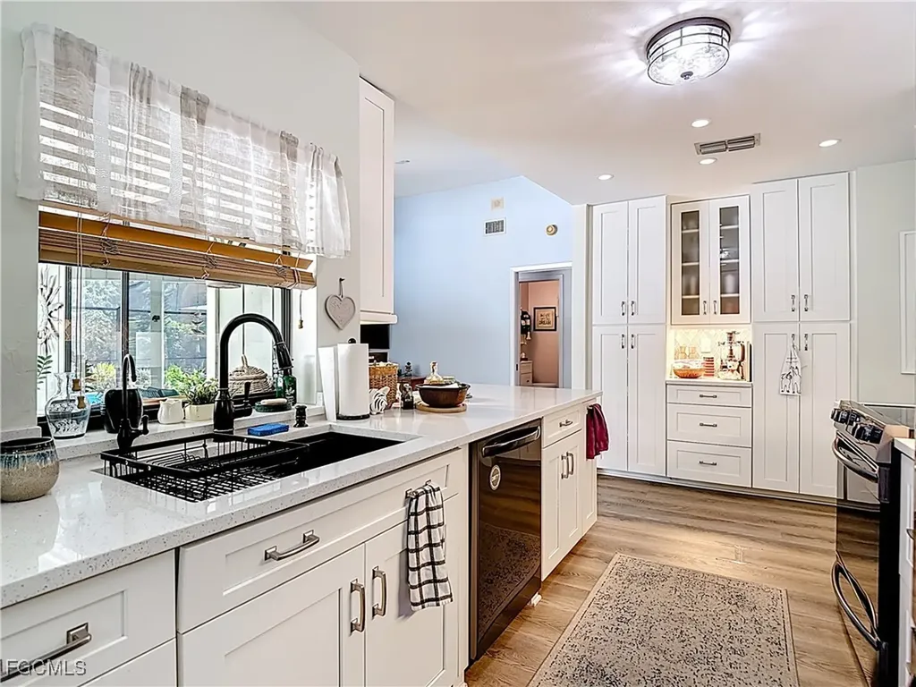 10270 Deer Run Farms Road Fort Myers FL 33966