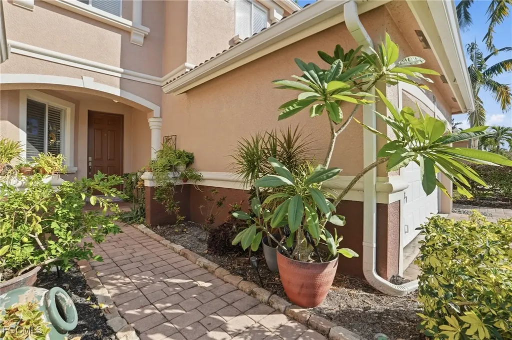 Fort Myers FL, 17537 Cherry Ridge Lane