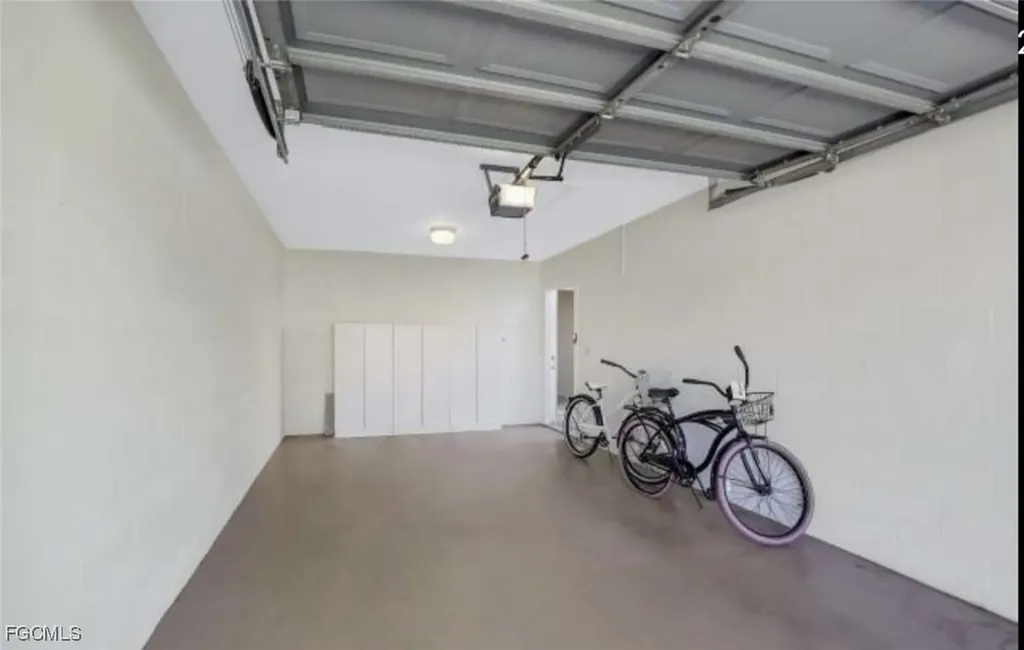547 Beachwalk Circle Naples FL 34108