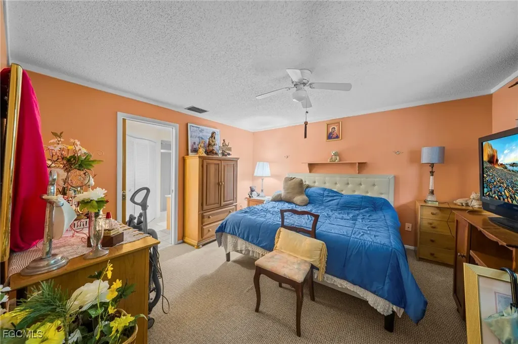 1501 SE 19th Lane Cape Coral FL 33990