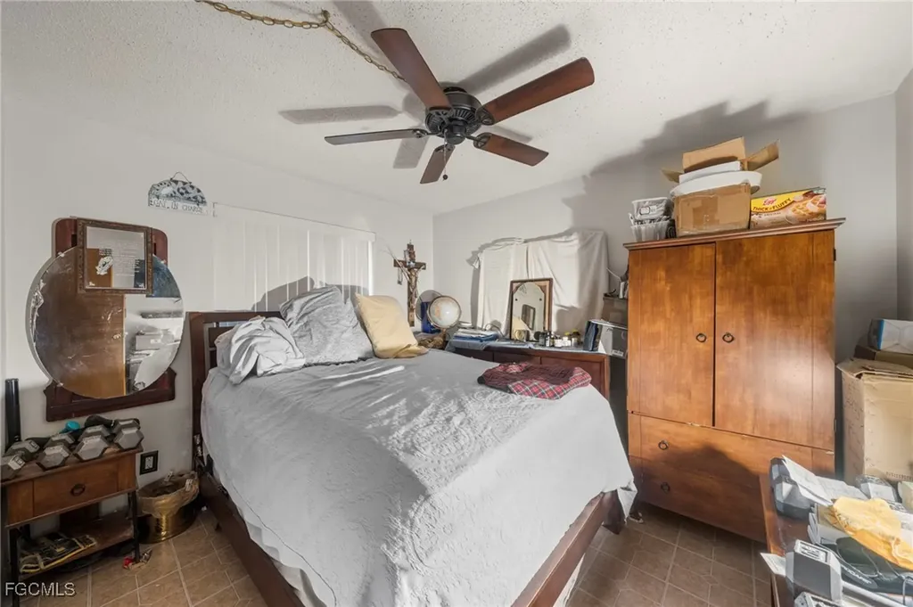 1501 SE 19th Lane Cape Coral FL 33990