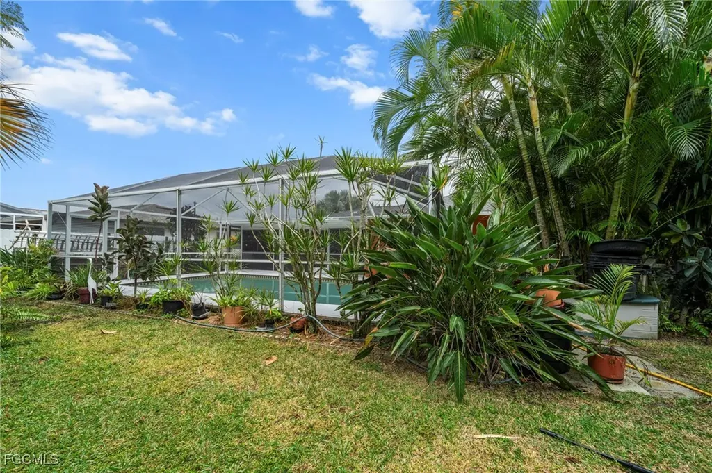 1501 SE 19th Lane Cape Coral FL 33990