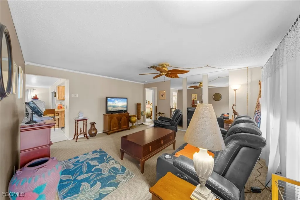 1501 SE 19th Lane Cape Coral FL 33990