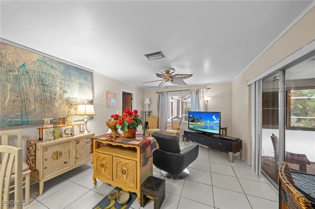 1501 SE 19th Lane Cape Coral FL 33990