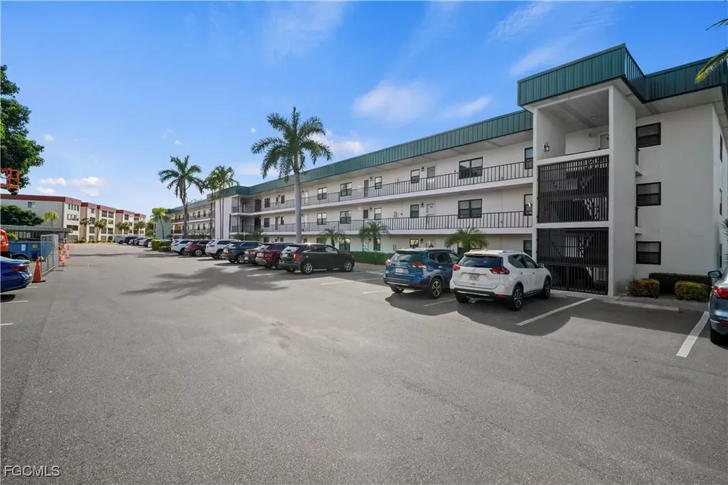 1747 Pebble Beach Drive Fort Myers FL 33907