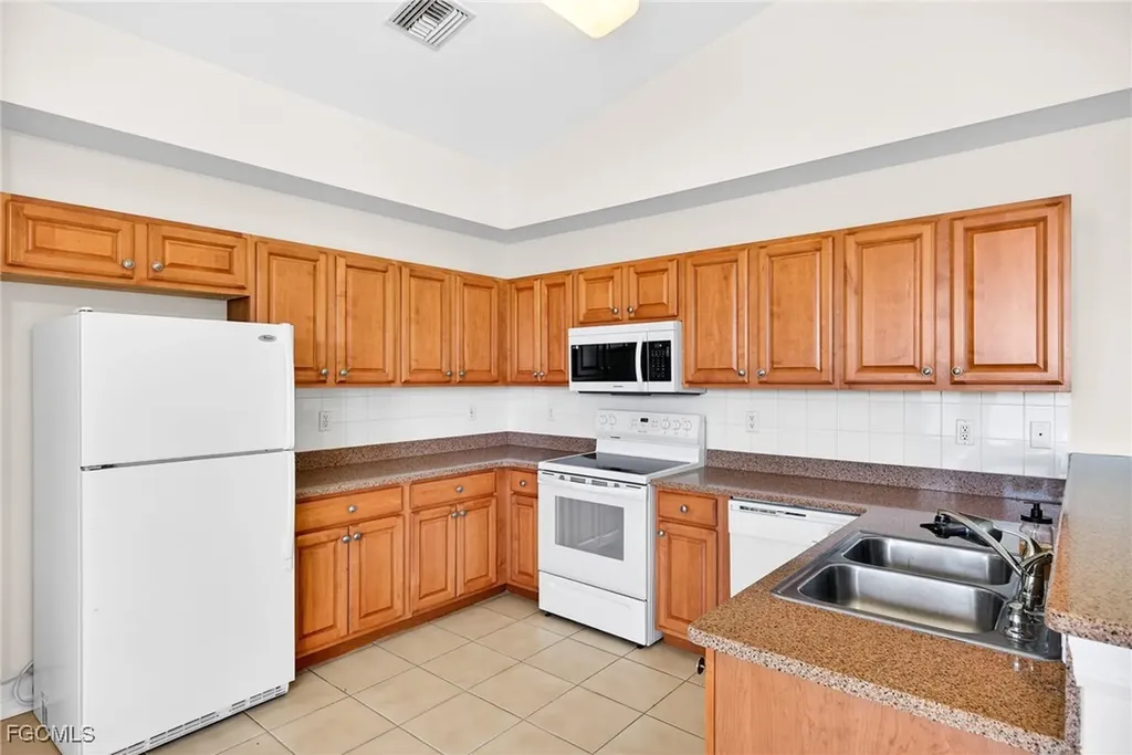 11865 Bayport Lane Fort Myers FL 33908