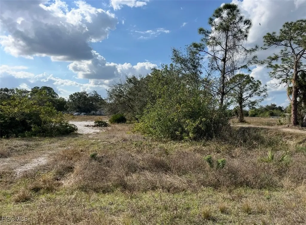 210 S Mayoral Street Clewiston FL 33440