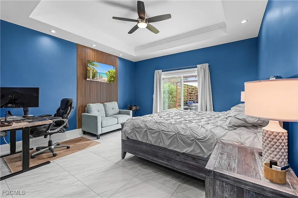 2322 Trafalgar Parkway Cape Coral FL 33991