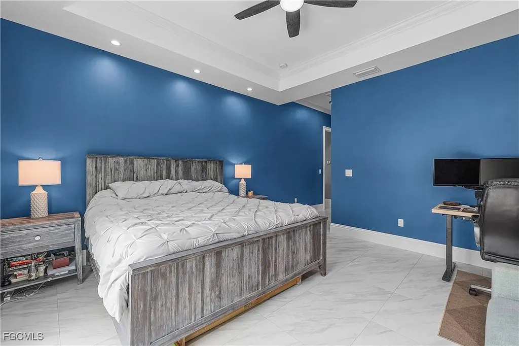 2322 Trafalgar Parkway Cape Coral FL 33991