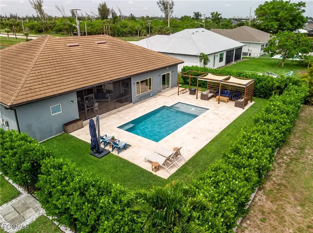 2322 Trafalgar Parkway Cape Coral FL 33991