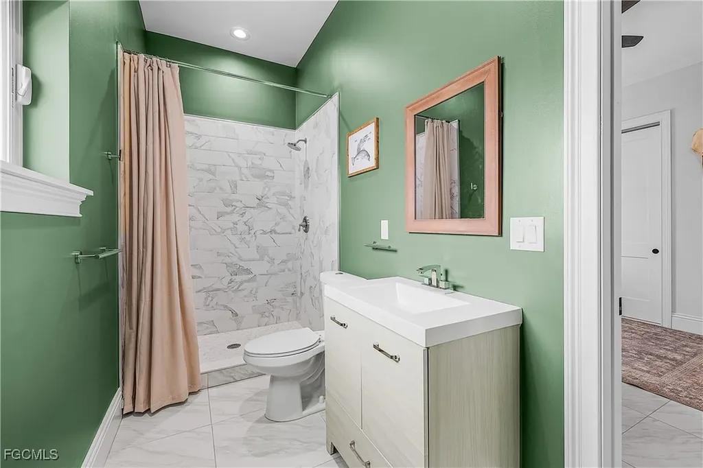 2322 Trafalgar Parkway Cape Coral FL 33991