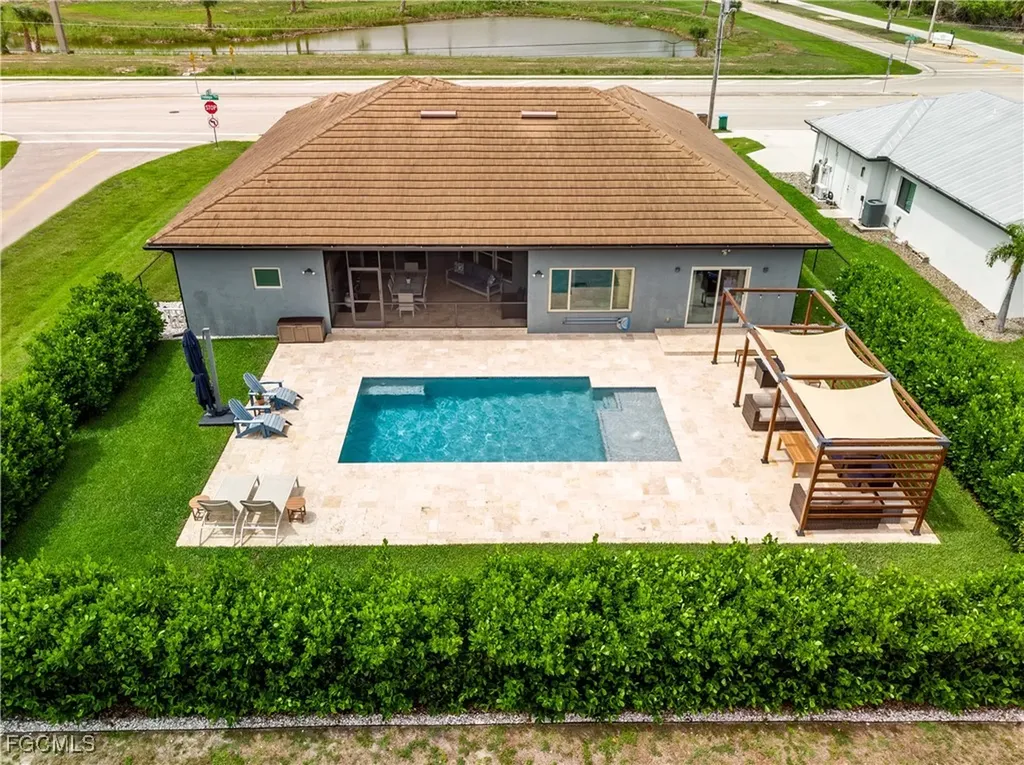 2322 Trafalgar Parkway Cape Coral FL 33991