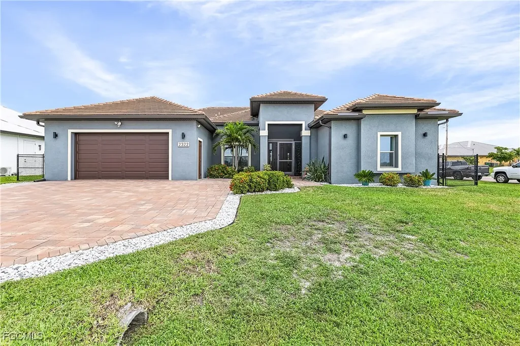 2322 Trafalgar Parkway Cape Coral FL 33991