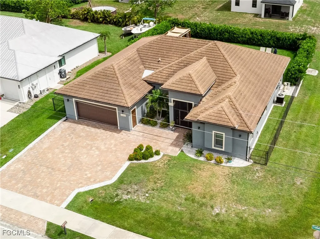 2322 Trafalgar Parkway Cape Coral FL 33991