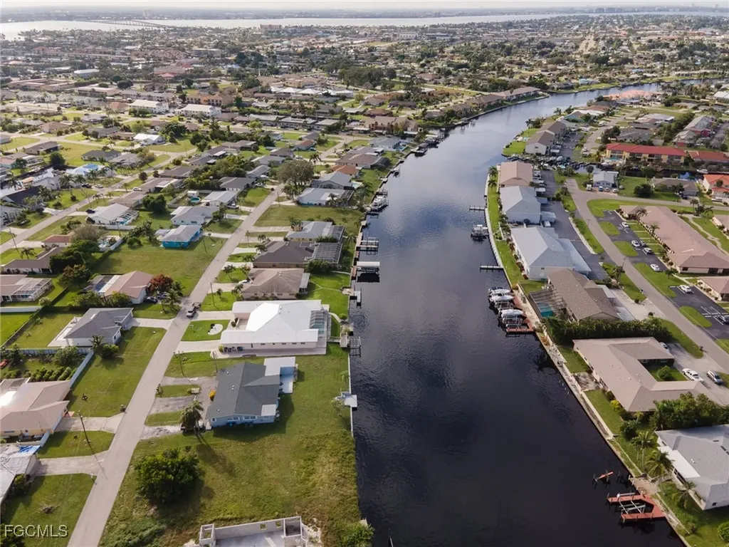 3806 SE 12th Avenue Cape Coral FL 33904