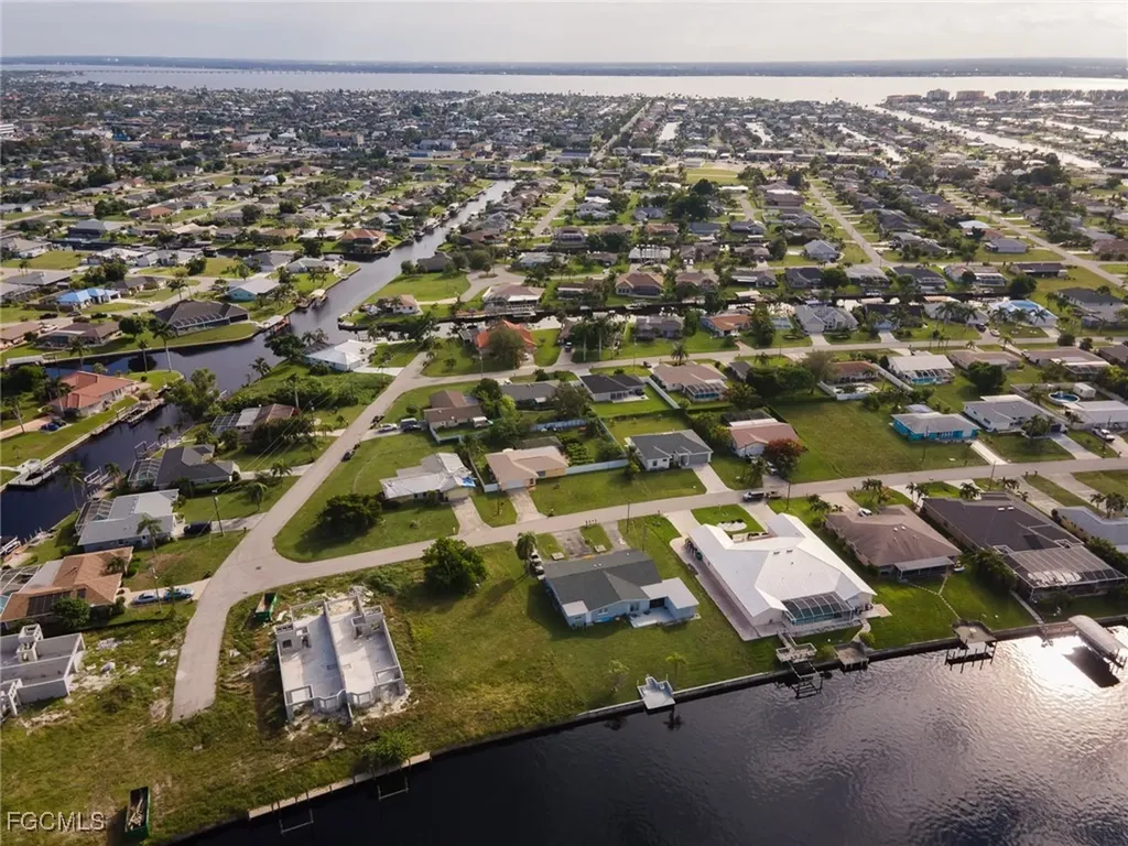 3806 SE 12th Avenue Cape Coral FL 33904