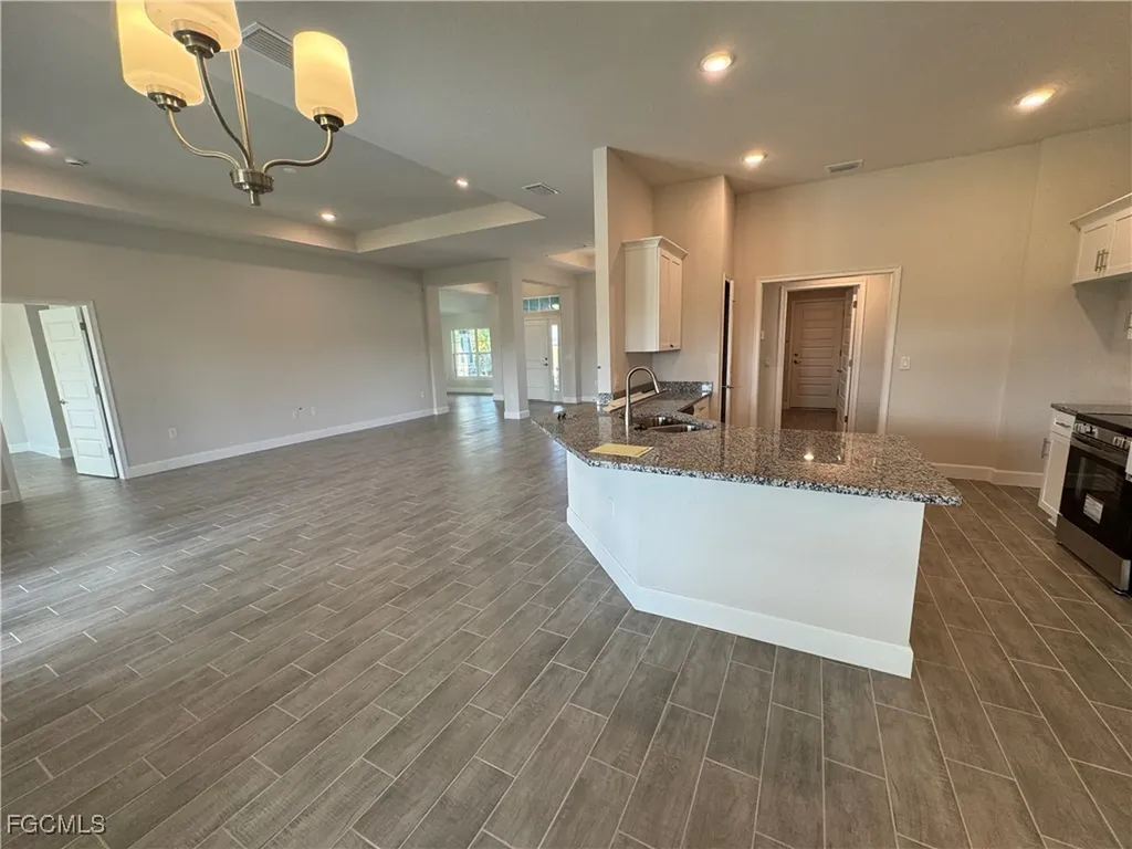 3304 NW 6th Terrace Cape Coral FL 33993